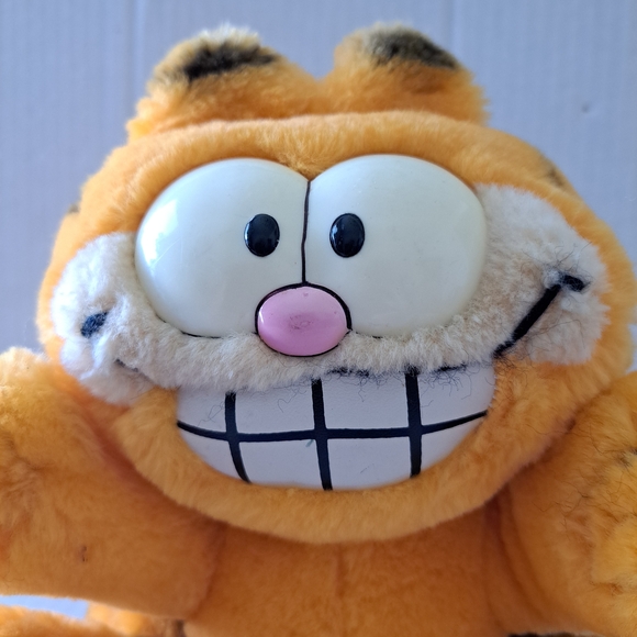 Garfield Plush Character Toy Collectible Vintage 1980 - Picture 2 of 6